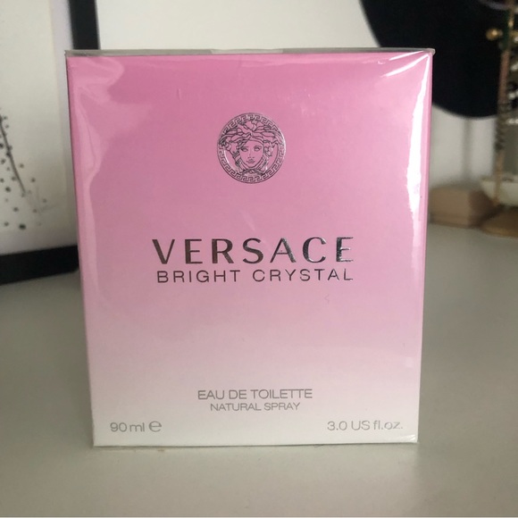 NEW Versace Bright Crystal Eau de Toilette - Picture 5 of 5